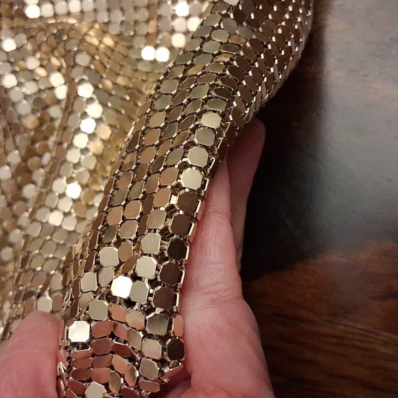 Made In Hong Kong Gold Sequined Bag - Picture 7 of 16